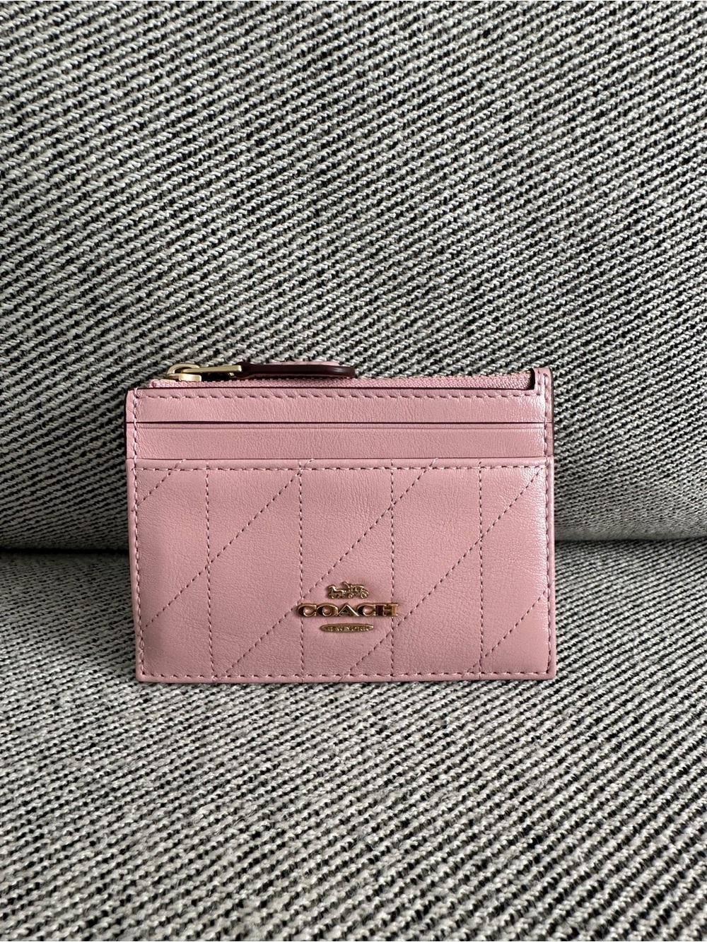 NWT Coach Mini Skinny Id Case Quilting Gold/Carnation Shiny smooth leather CEH41